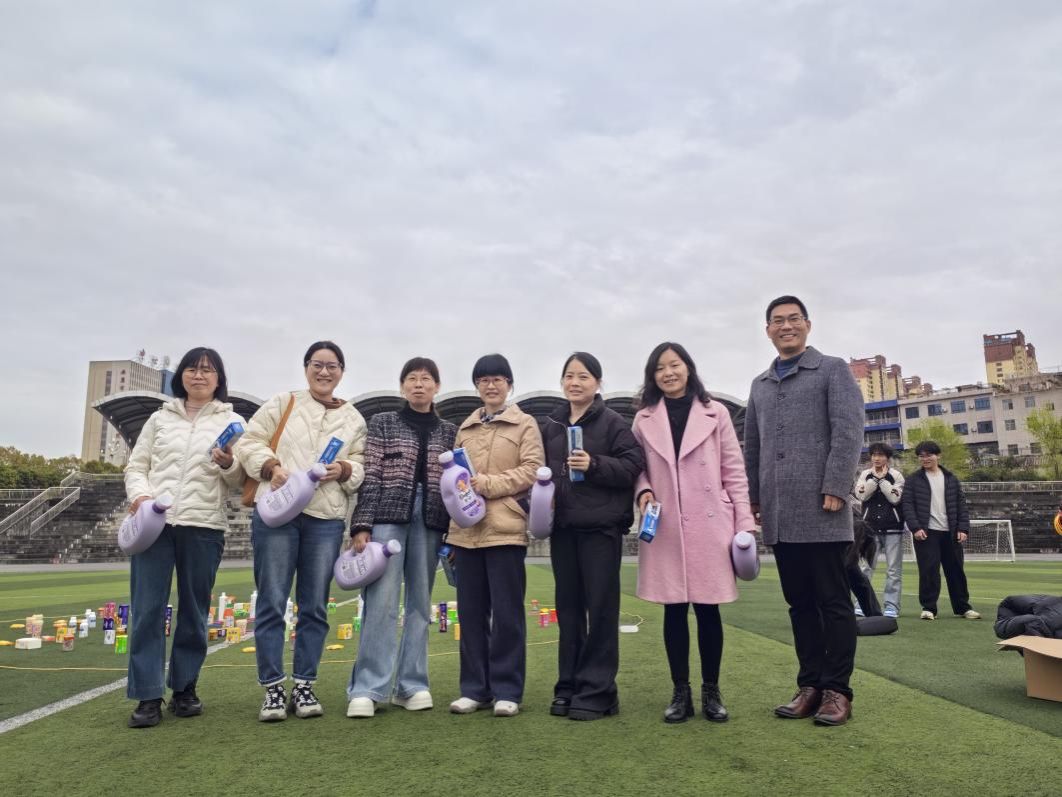 908d33f26272a274893ef165ee519d52